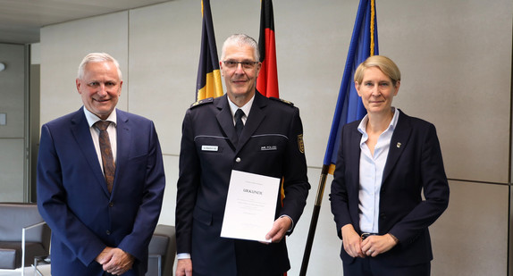 Staatssekretär Thomas Blenke MdL, Polizeipräsident Jürgen von Massenbach-Bardt, Landespolizeipräsidentin Dr. Stefanie Hinz