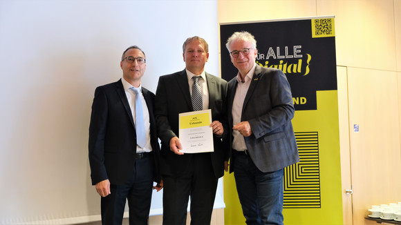 Digitalisierung Förderung des Breitbandausbaus Übergabe der Breitbandförderbescheide im Innenministerium am 05.05.2025