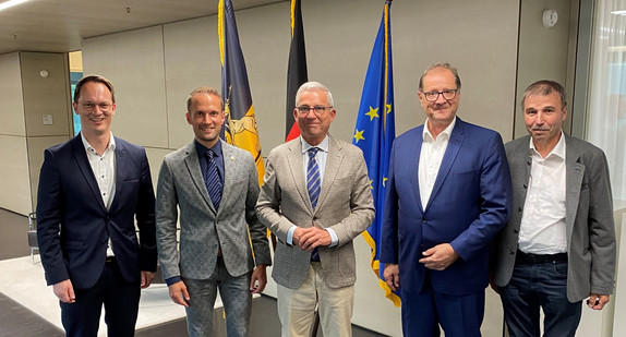 Innenminister Strobl empfängt die Oberbürgermeister der Ausrichterkommunen für die Heimattage 2027-2029