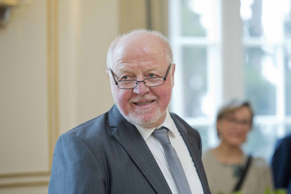 Auszeichnung Staufermedaille für Martin Hechinger Martin Hechinger