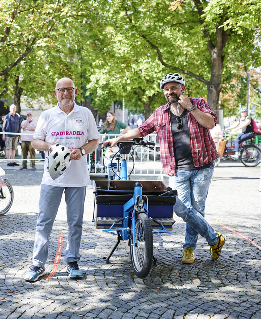 Zweiter Cargo-Bike-Day in Stuttgart zeigt Vielfalt der Lastenräder