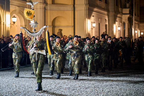 Öffentliches Gelöbnis der Bundeswehr im Schlosshof in Ludwigsburg