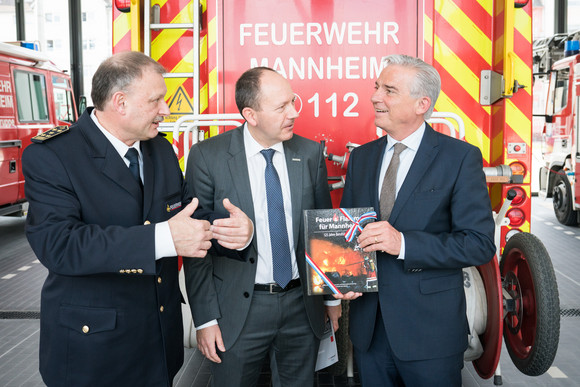 Einweihung der Feuerwache in Mannheim. Foto Andreas Henn 