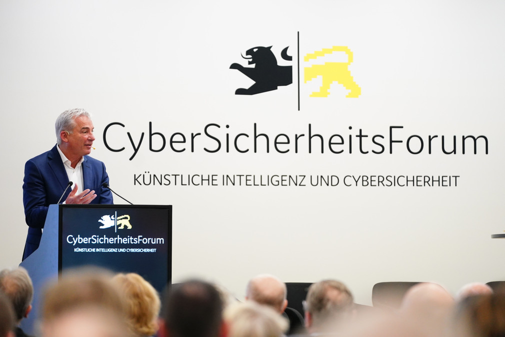 Digitalisierungsminister Thomas Strobl spricht beim CyberSicherheitsForum 2020.