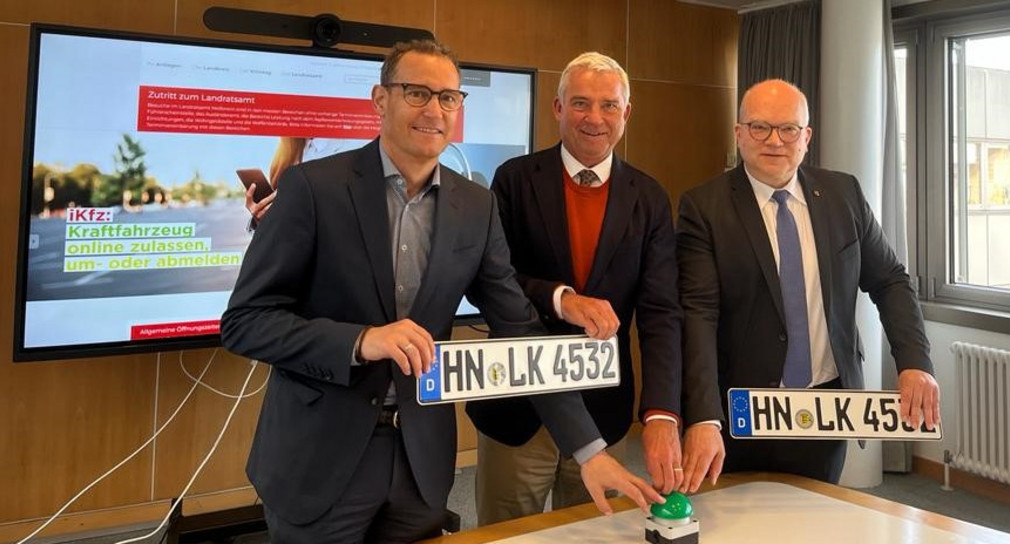Startschuss für Pilotprojekt zur volldigitalen An-, Ab- oder Ummeldung von Kraftfahrzeugen im Landkreis Heilbronn