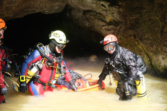 Höhlenrettung Wimsener Höhle