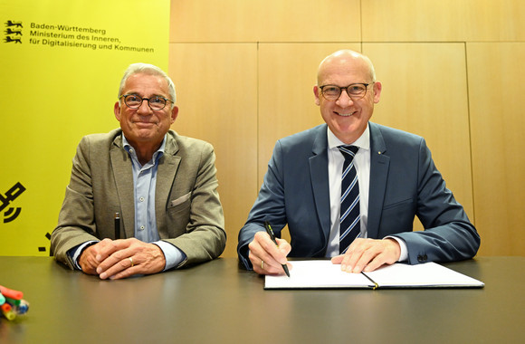Unterzeichnung Glasfaserpakt Baden-Württemberg