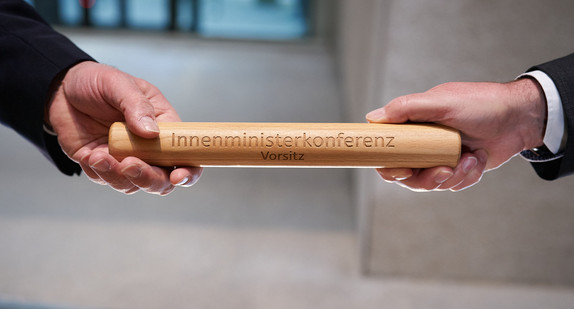 Steffelstabübergabe des IMK Vorsitzes 2022 an Bayern 