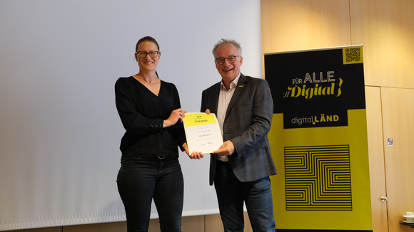 Digitalisierung Förderung des Breitbandausbaus Übergabe der Breitbandförderbescheide im Innenministerium am 05.05.2025