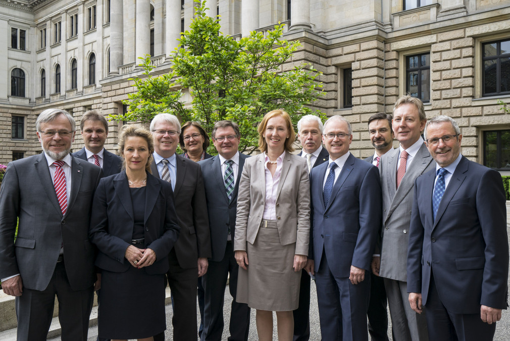 Gruppenfoto der Staatssekretäre und -räte anlässlich der Vorkonferenz in Berlin. Quelle: Henning Schacht