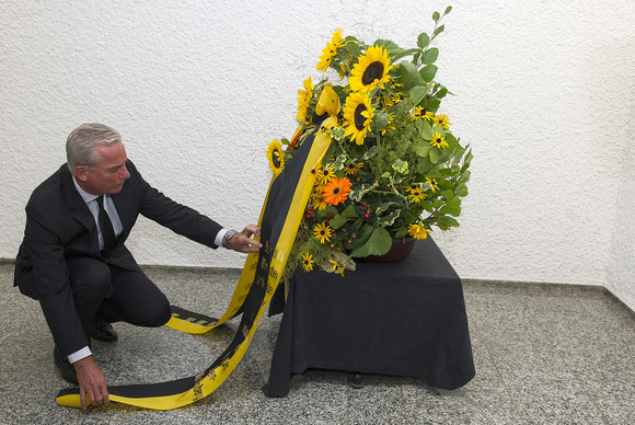 Minister Thomas Strobl gedenkt der Opfer des RAF-Terrors