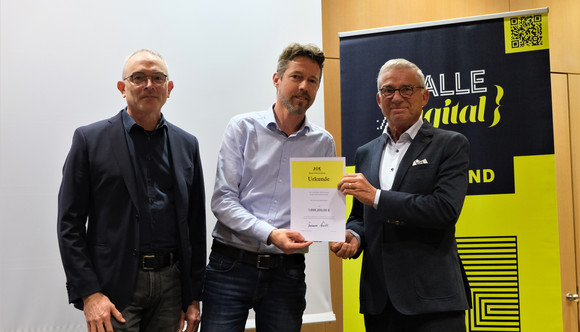 Übergabe von Breitbandförderbescheiden