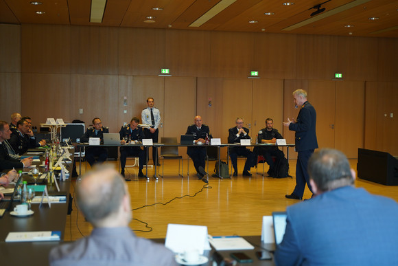 AG Sicherheit im Luftraum