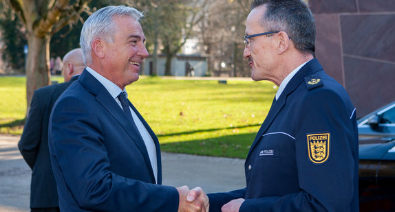 Innenminister Thomas Strobl mit Polizeipräsident Wolfgang Tritsch
