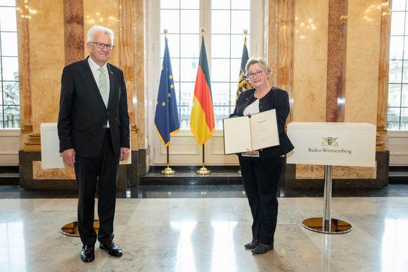 Regierungsbildung Neue Landesregierung Ministerpräsident Winfried Kretschmann (l.) und Theresia Bauer (r.), Ministerin für Wissenschaft, Forschung und Kunst