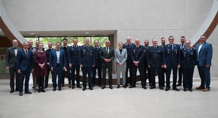 AG Sicherheit im Luftraum