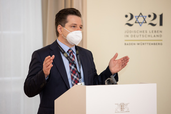 Kooperation Kooperation zu „1.700 Jahre jüdisches Leben in Deutschland“ Andrei Kovacs, Geschäftsführer des Vereins „321-2021: 1700 Jahre jüdisches Leben in Deutschland e. V.“