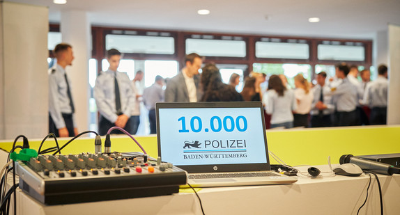 10.000 Ersteinstellung bei der Polizei Baden-Württemberg 