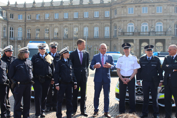 Fahrzeugübergabe der neuen Flotte der Polizei Baden-Württemberg