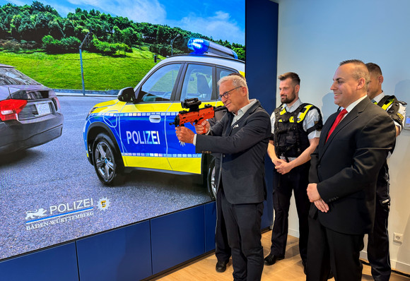 Vorstellung Lasergestützes Schießtrainingssystem für die Polizei Baden-Württemberg