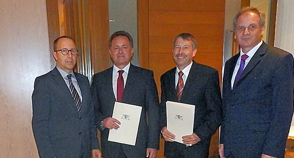 Martin Schatz und Ralf Papcke von Innenminister Reinhold Gall ernannt