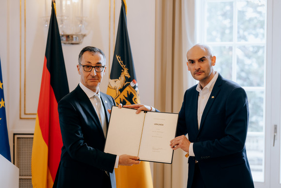 Ministerpräsident Cem Özdemir (links) und Dr. Danyal Bayaz (recchts), Minister für Finanzen 