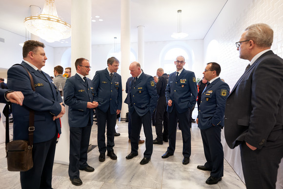 Verleihung rheinland-pfälzische Fluthilfemedaille