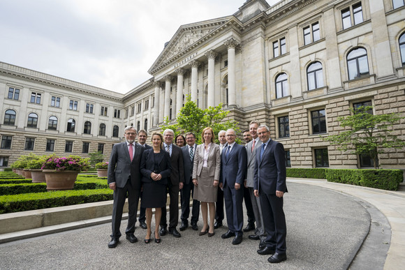 Gruppenfoto der Staatssekretäre und -räte anlässlich der Vorkonferenz in Berlin. Quelle: Henning Schacht