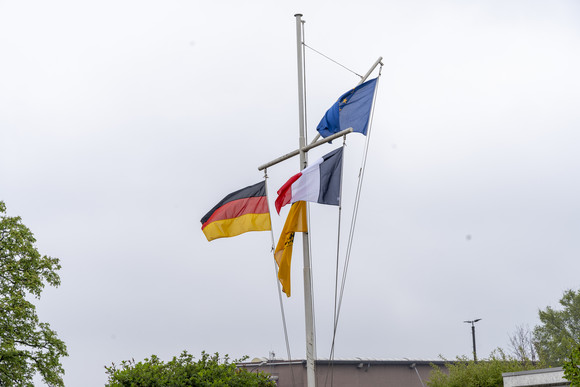 Ministerpräsident Kretschmann und Innenminister Strobl besuchen im Rahmen der Straßburg-Delegationsreise die Wasserschutzpolizei