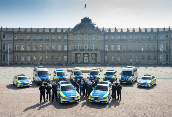 Fahrzeugübergabe Polizei 