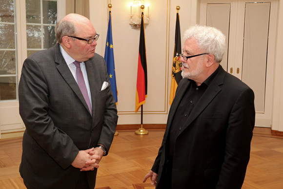 Antrittsbesuch Murawski empfängt belgischen Botschafter Staatsminister Klaus-Peter Murawski (r.) und der Botschafter des Königreichs Belgien, Ghislain D'hoop (l.)