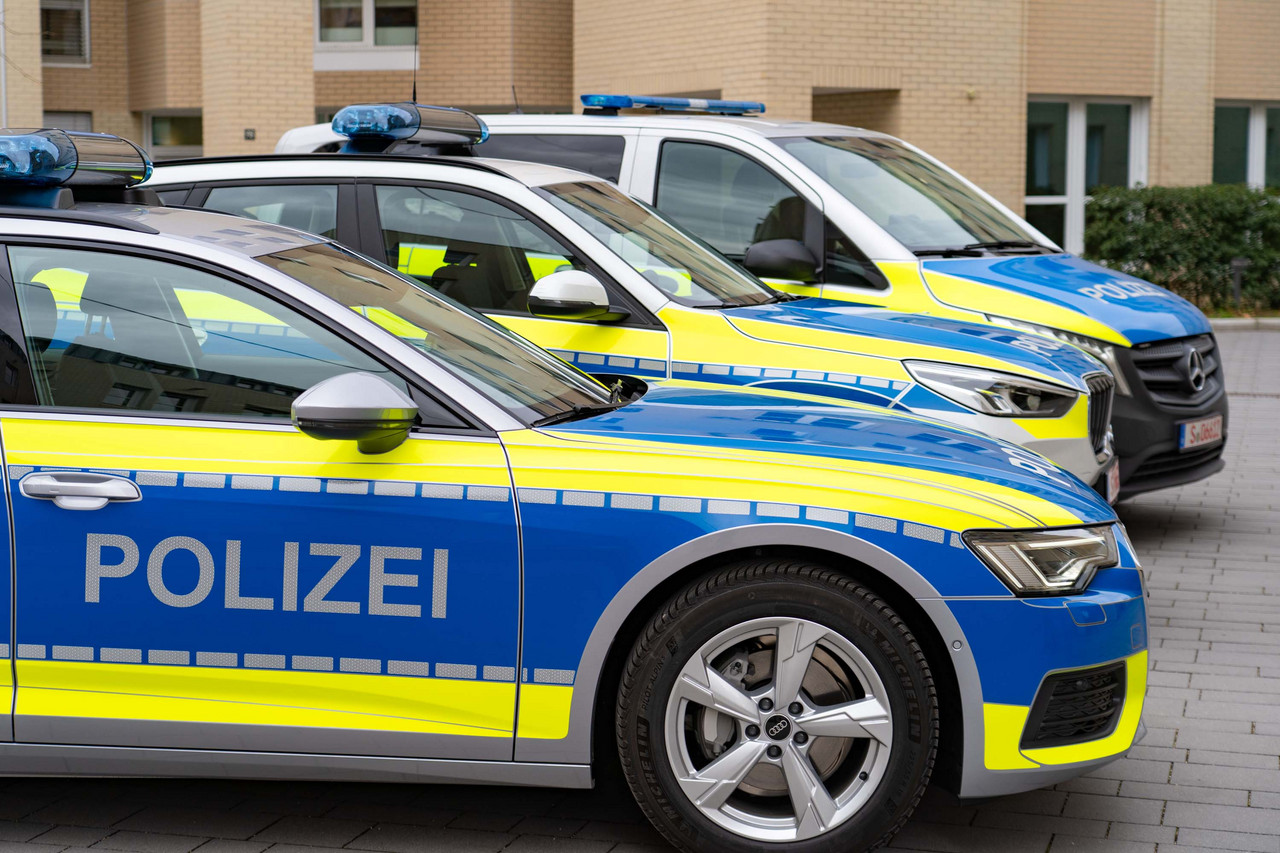 Knapp 1.000 Neue Einsatzfahrzeuge Für Die Polizei Baden-Württemberg ...