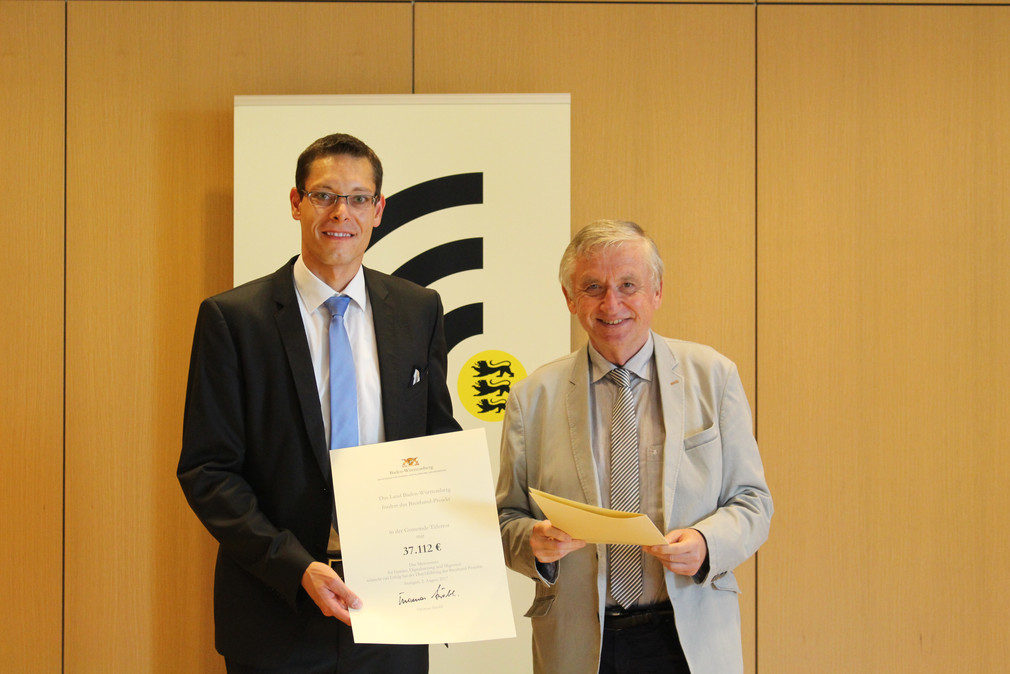 Übergabe Breitbandförderbescheide mit Ministerialdirektor Julian Würtenberger