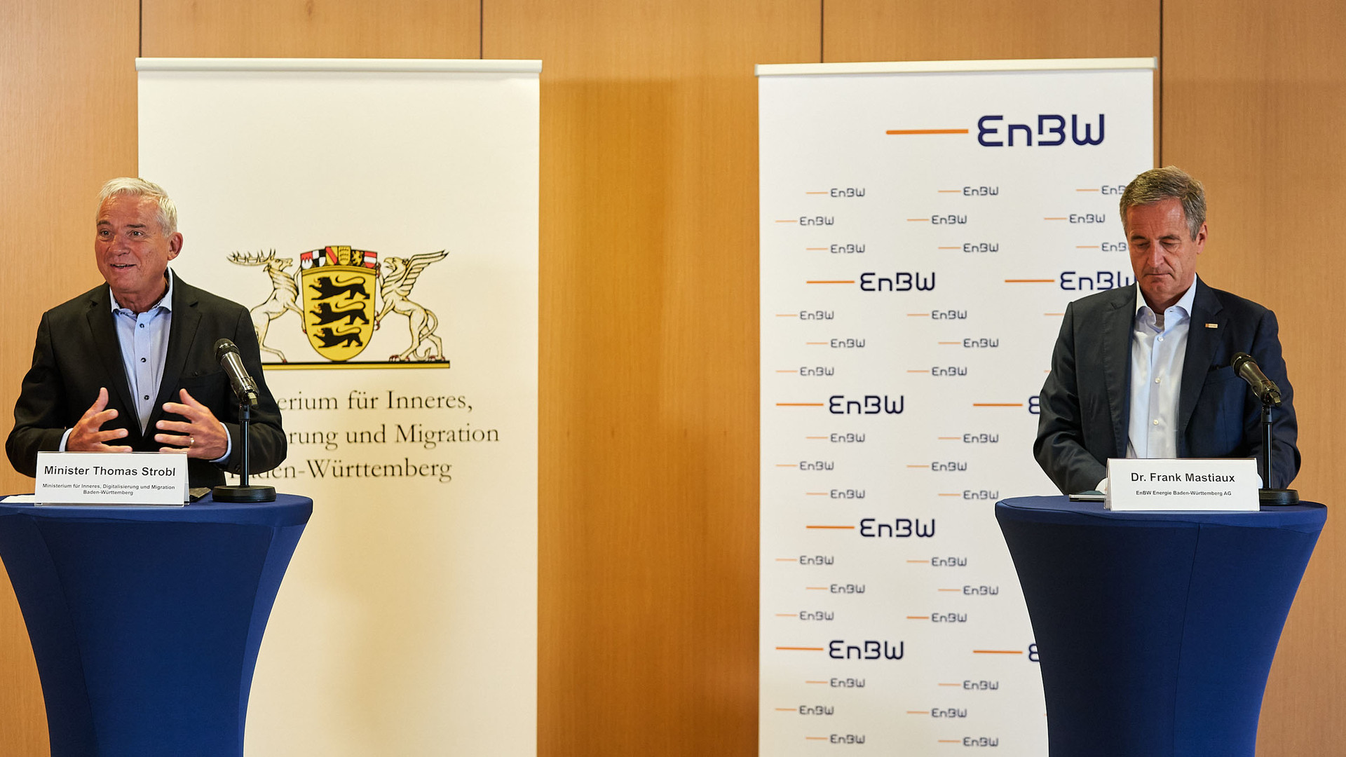 Innenminister Thomas Strobl und EnBW CEO Dr. Frank Mastiaux unterzeichnen Kooperationsvertrag für mehr Cybersicherheit von KRITIS.