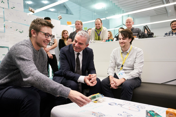 Minister Thomas Strobl bei der Morgenstadt-Werkstatt. Fotograf Steffen Schmid.