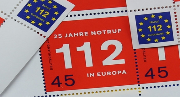 Briefmarken mit der europaweiten Notrufnummer 112