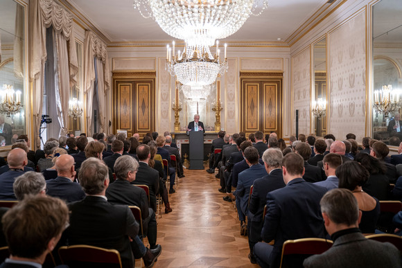 Auslandsreise Kretschmann auf Delegationsreise in Paris Abendempfang im Palais Beauharnais
