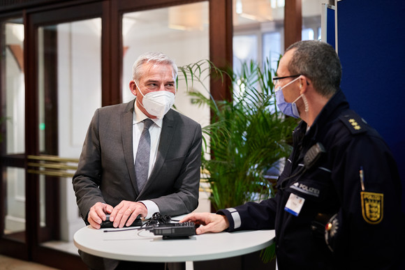 Herbstsitzung der Innenministerkonferenz Funkspruch für die Polizei