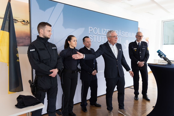 Neue Polizei BW Uniformen