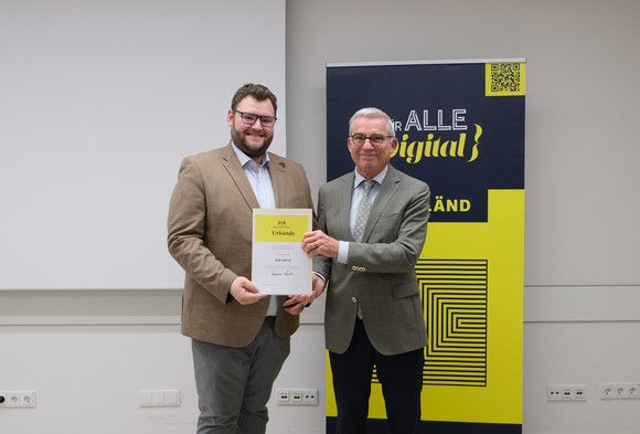 Übergabe von Breitbandförderbescheiden