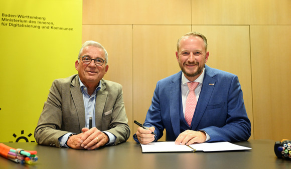 Unterzeichnung Glasfaserpakt Baden-Württemberg